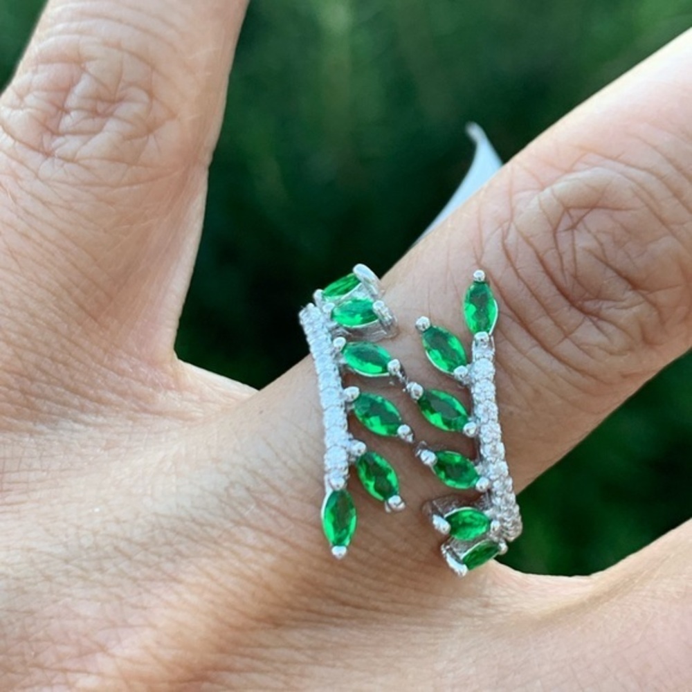 Sterling Silver Green Marquis Wedding Ring Band
